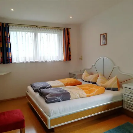 Egger Apartment *